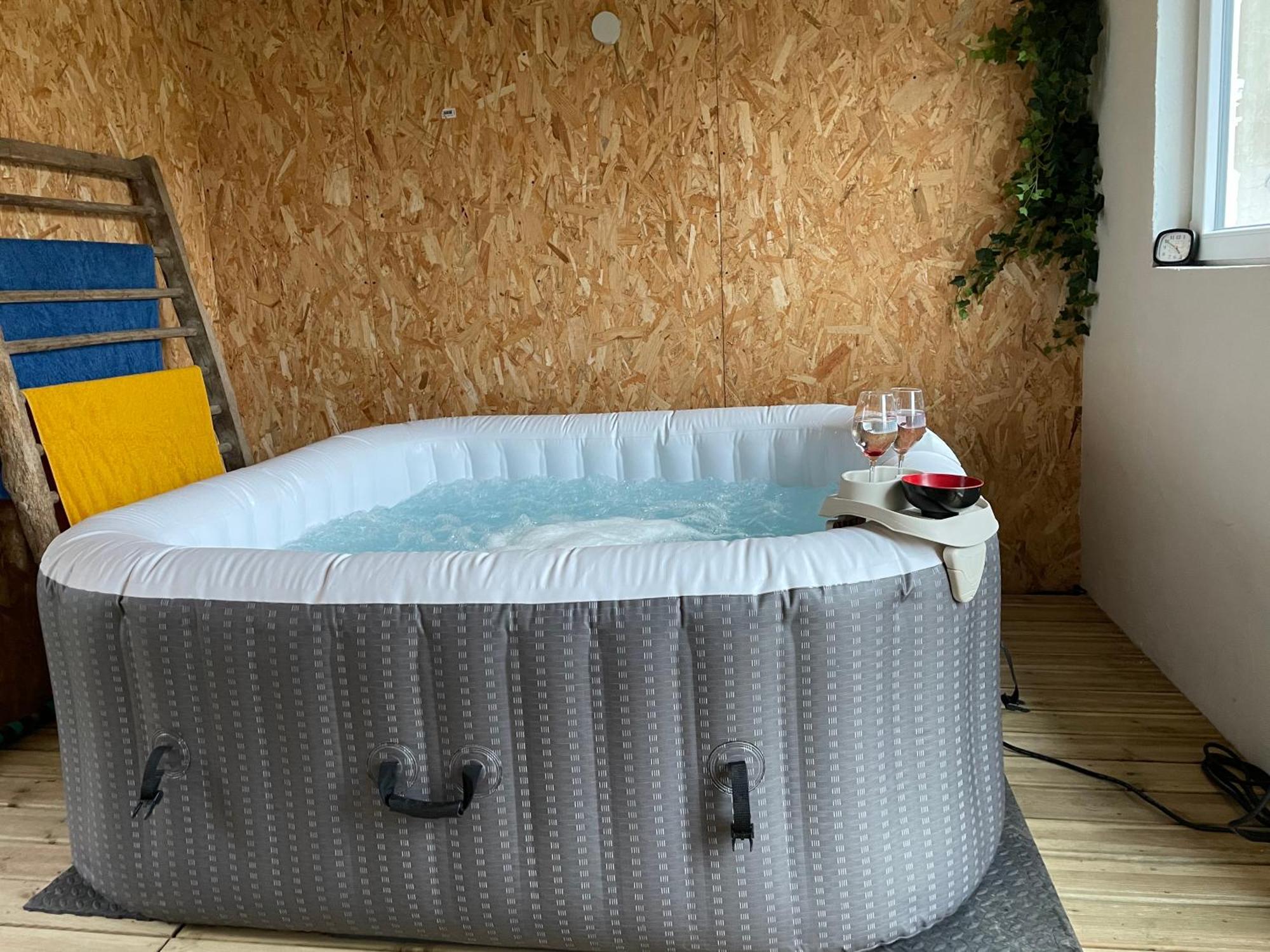 Gite Aux Anes Avec Spa Menetou-Ratel Exterior photo